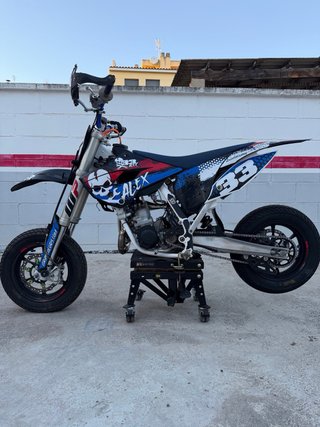 Husqvarna TC85 Supermotard