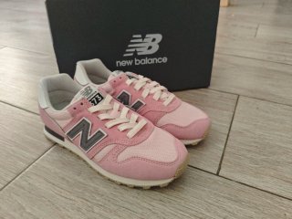 New Balance 373 Rosas Talla 36