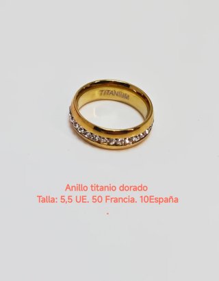 Anillo Titanio Dorado con Circonitas Talla 5.5