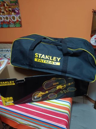 Lijadora jirafa STANLEY FATMAX