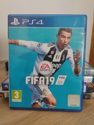 FIFA 19 (PlayStation 4) - Cristiano Ronaldo