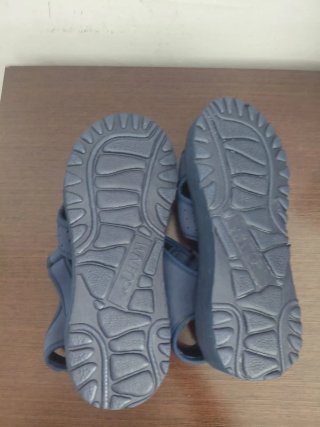 Sandalias infantiles WINTOP azules con velcro