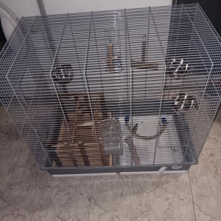 Jaula para pájaros cómoda