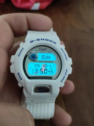 Relojes Casio G-Shock y Baby-G Blancos