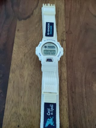 Relojes Casio G-Shock y Baby-G Blancos