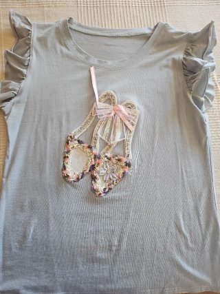 Camiseta M con zapatillas de ballet