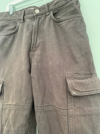 Pantalones cargo Bershka gris