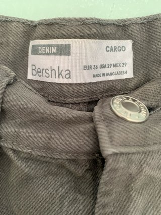 Pantalones cargo Bershka gris