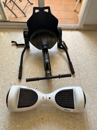 Hoverboard Blanco con Silla Adaptable
