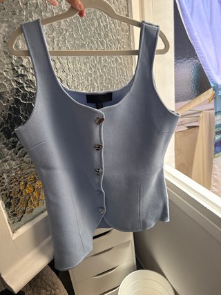 Top Zara azul botones corazón