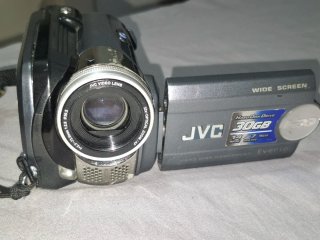 Cámara JVC Everio 30GB