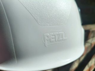 Casco de Escalada Petzl Ecrin Roc