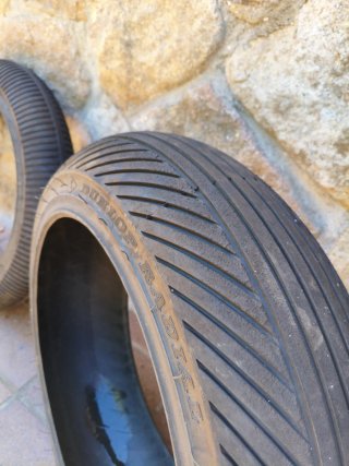 2 Neumáticos Dunlop Radial