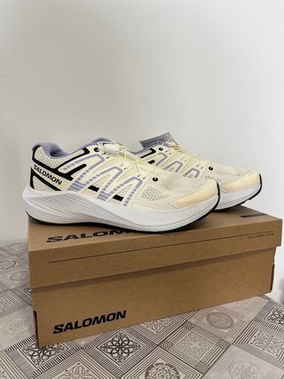 Salomon Mission EVR Mujer Talla 39 1/3 Beige/Morad