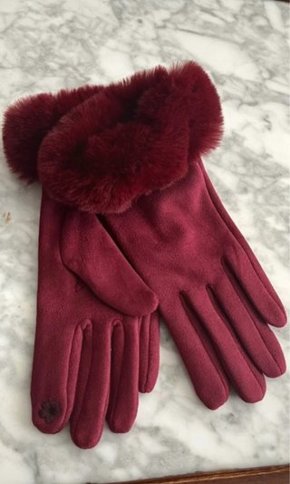 Guantes de Pelo Granates