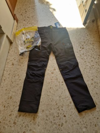 Pantalón de trabajo Utility Diadora negro 3 medida