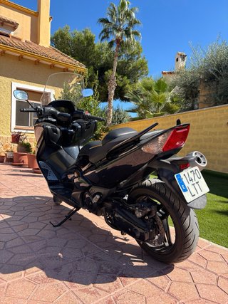 Yamaha T-MAX 500