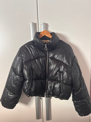 Chaquetón corto negro