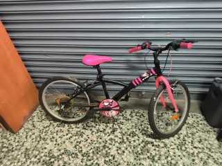 Bicicleta Infantil Btwin Negra y Rosa