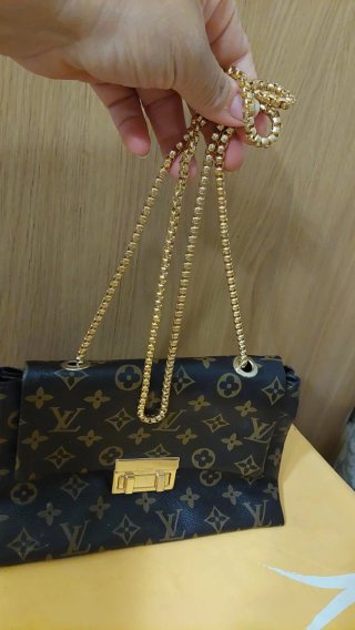 Bolso Louis Vuitton Marrón Dorado