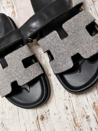Sandalias  Hermes Negro Gris