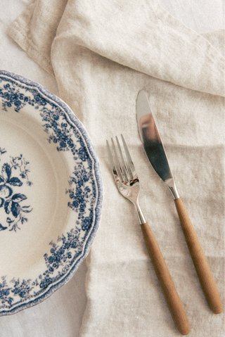Platos de loza floral Zara Home