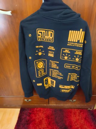 Sudadera STWD con capucha