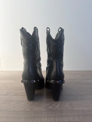 Botines Zara Piel Tachuelas Talla 39