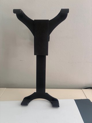 Supporto per tablet da auto
