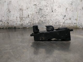 Mando elevalunas delantero izquierdo NISSAN MICRA