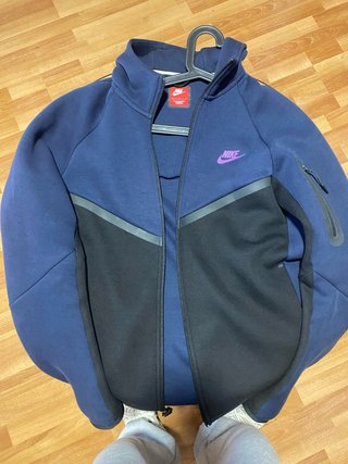 Chaqueta Nike Tech Fleece Azul y Negra Talla M