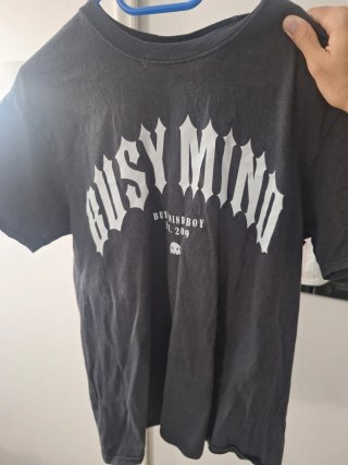 Camiseta BUSYMIND Negra Logo Grande Talla M