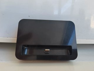 Base Cargador iPhone Antiguo