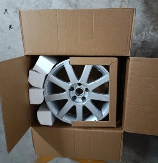 Llanta 17 pulgadas 5x100