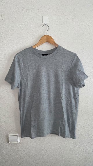 Camiseta H&M Gris Regular Fit Talla S