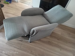 Sillón Eléctrico Reclinable Gris