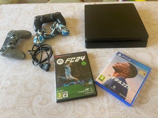 Consola PS4 + 2 Mandos + Juegos