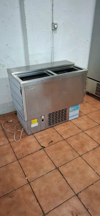 Botellero Industrial de 2 Puertas