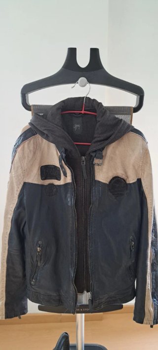 Cazadora Biker de piel bicolor Gipsy efecto usado.