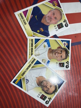 3 Cromos de Entrenadores Panini