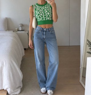 Top de punto verde y blanco