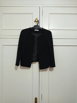 Chaqueta corta negra mujer