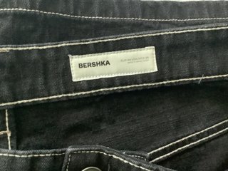 Bermuda Bershka Baggy Negra Talla 44