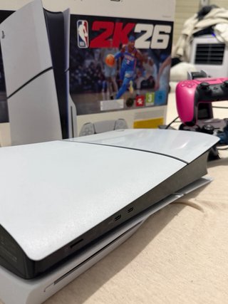 Consola PlayStation 5 Blanca + Juego NBA 2K26