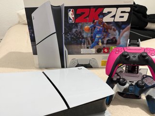 Consola PlayStation 5 Blanca + Juego NBA 2K26