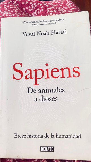 Sapiens, de animales a dioses: breve historia d...