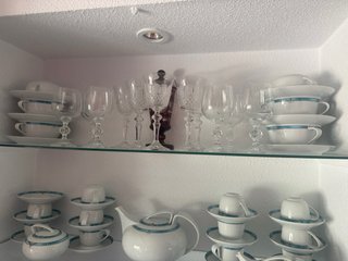 Vajilla antigua de porcelana Capeans
