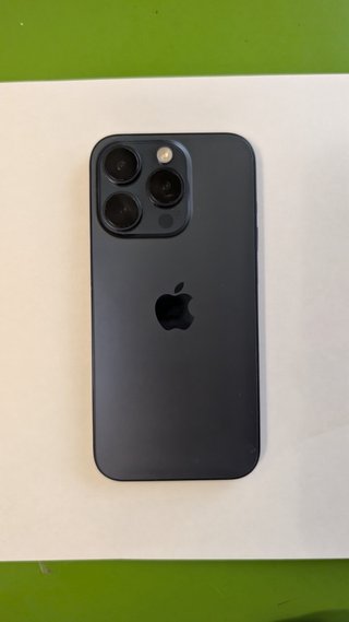 iPhone 15 Pro 256gb - Batería 100%