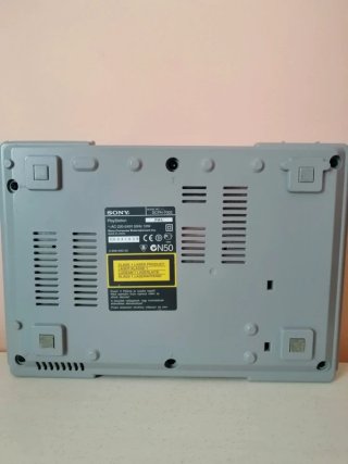 Sony PlayStation 1 (SCPH-7002)