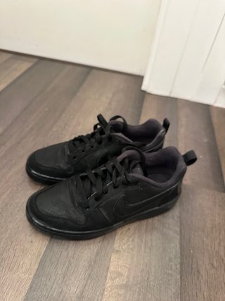 Zapatillas Nike Borough Low Negras Talla 38